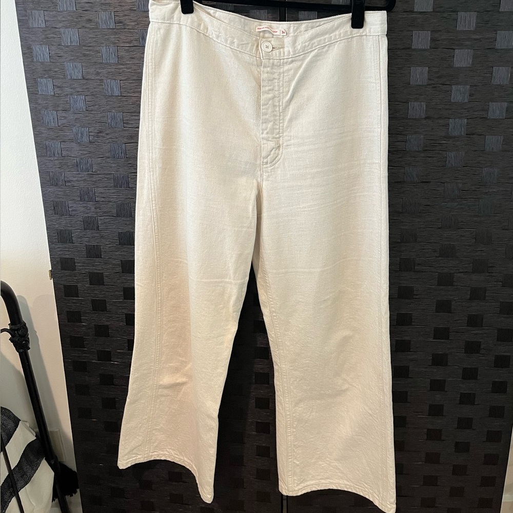 Levi’s ribcage wide leg crop